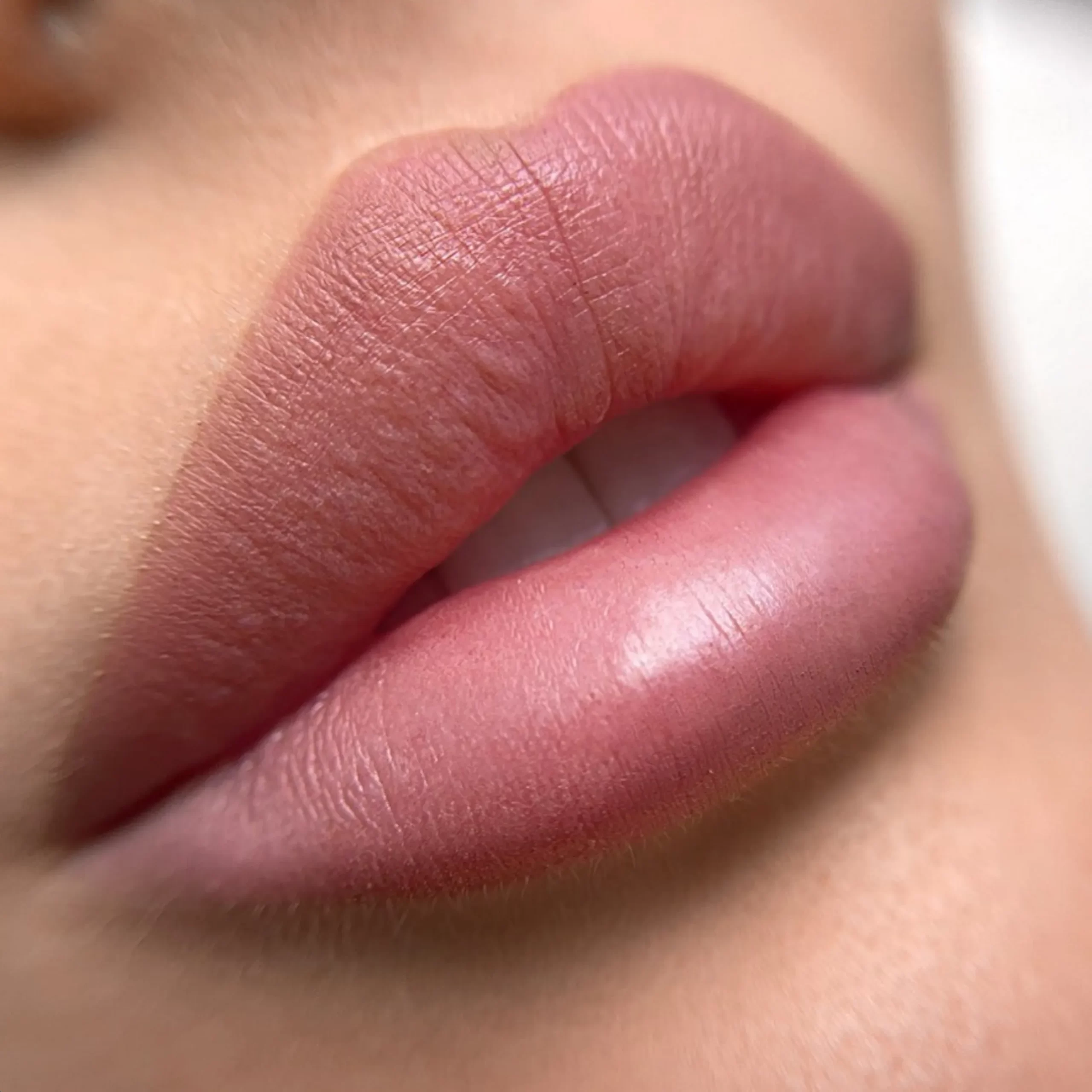 cosmetic lip tattooing, Melbourne